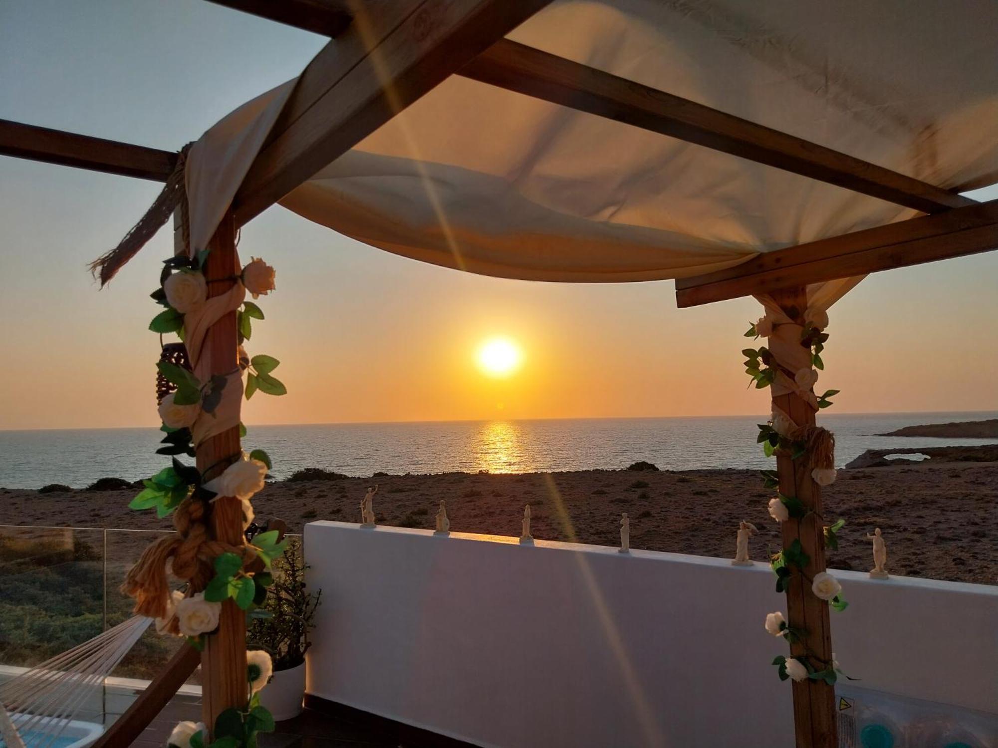 Tramonto Luxury Villa No1- Breathtaking Sunset View Finíki Kültér fotó